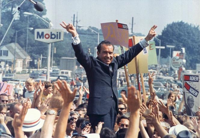 Richardas Nixonas kampanijos taku 1968 m