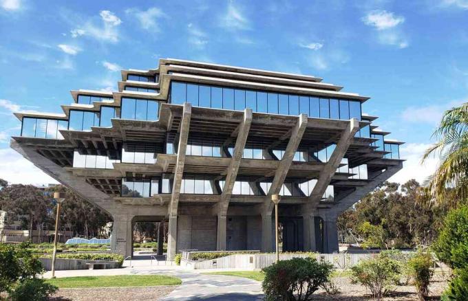 Geiselio biblioteka UCSD