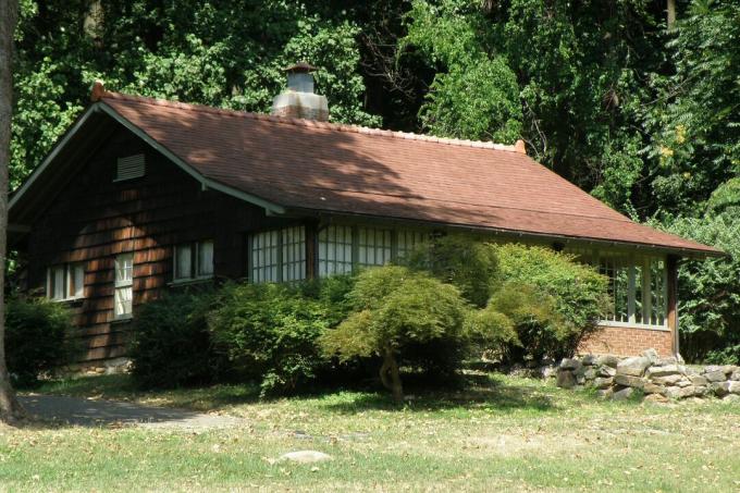 „Craftsman Farms“ kotedžas, Gustavo Stickley nuosavybė, 1908–1917 m., Morris Plains, Naujasis Džersis