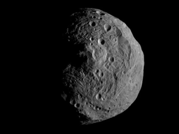 asteroidas vesta