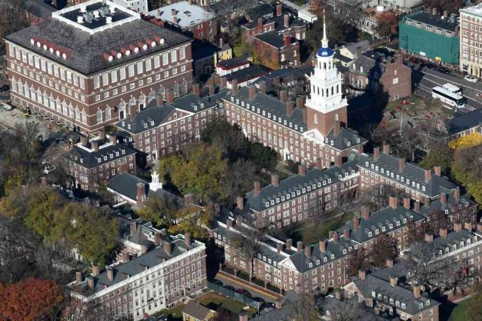 Lowello namas Harvardo universitete