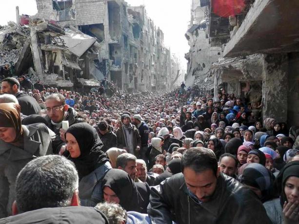 UNRWA humanitariniai paskirstymai Yarmouk