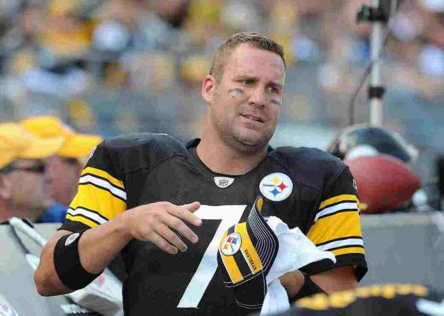 Benas Roethlisbergeris savo „Steelers“ uniformoje