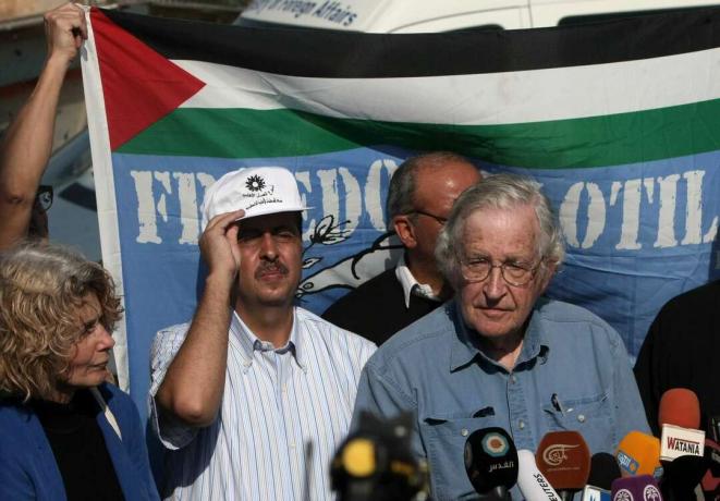 noam chomsky palestiniečių protesto gaza