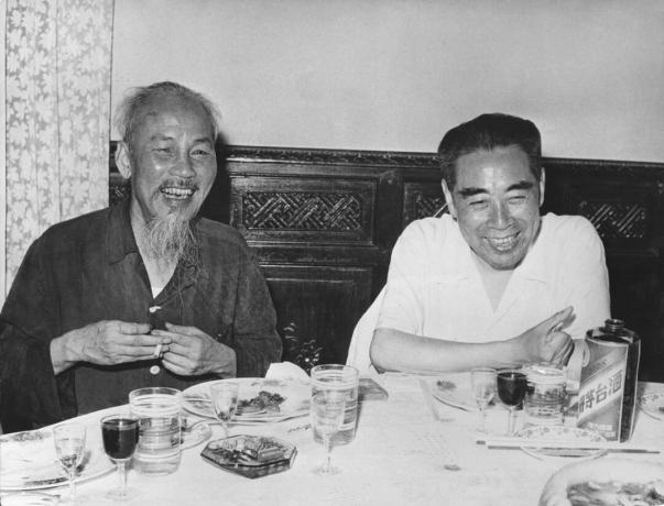 Hošiminas ir Zhou Enlai